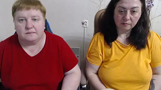Snapshot of Lindy-Jeanie chatting on May 7, 2026, 7:52 pm Lindy-Jeanie online show from May 7, 2026, 7:52 pm