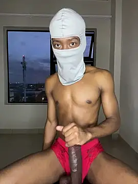 Snapshot of RoyaltyRox chatting on March 29, 2026, 4:29 pm RoyaltyRox online show from March 29, 2026, 4:29 pm