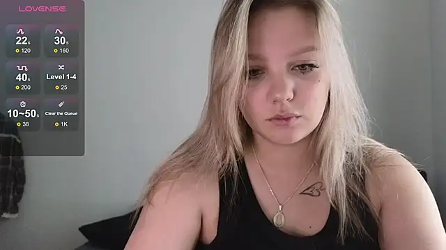 bettyloveu online show from July 3, 2026, 4:19 am