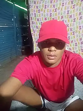 spittingpig1 online show from May 30, 2026, 11:51 am