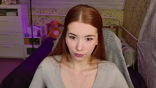 Snapshot of Lunavira chatting on April 29, 2026, 5:41 pm Lunavira online show from April 29, 2026, 5:41 pm