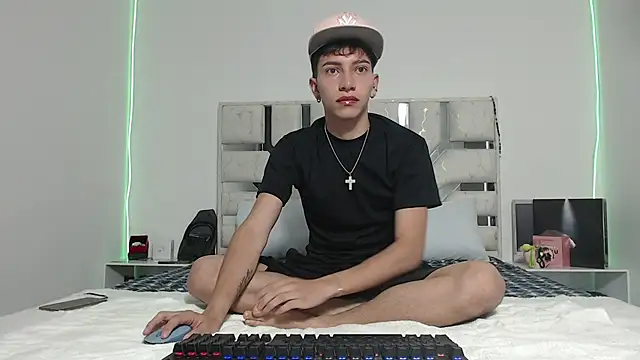 tiam muller fenix online show from April 8, 2026, 12:32 am