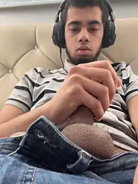 iLoveGirlsOnlyStr8Asf online show from April 26, 2026, 3:10 pm