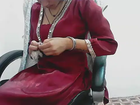 ragini bby online show from May 30, 2026, 3:03 am