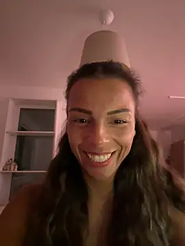 Snapshot of SweetLillySugar chatting on March 21, 2026, 11:41 pm SweetLillySugar online show from March 21, 2026, 11:41 pm