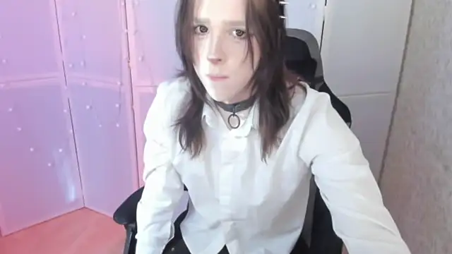 Snapshot of Simochka_w chatting on May 12, 2026, 12:46 pm Simochka w online show from May 12, 2026, 12:46 pm
