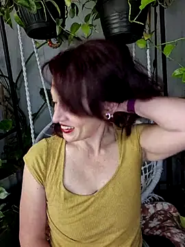 Snapshot of PurpleBunnyxo chatting on May 9, 2026, 3:28 pm PurpleBunnyxo online show from May 9, 2026, 3:28 pm
