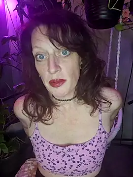 Snapshot of PurpleBunnyxo chatting on May 12, 2026, 5:04 am PurpleBunnyxo online show from May 12, 2026, 5:04 am