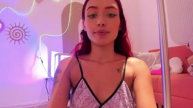 Snapshot of Cherry_Scarlet_ chatting on July 23, 2026, 11:46 pm Cherry Scarlet online show from July 23, 2026, 11:46 pm