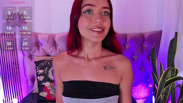 Snapshot of Cherry_Scarlet_ chatting on July 26, 2026, 12:01 pm Cherry Scarlet online show from July 26, 2026, 12:01 pm