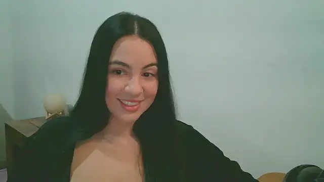 AnabeleNogueira online show from June 1, 2026, 2:19 pm