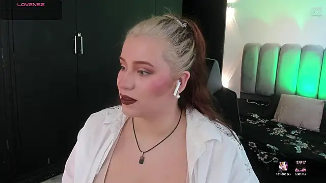 JeanneWilliams online show from July 11, 2026, 1:03 pm