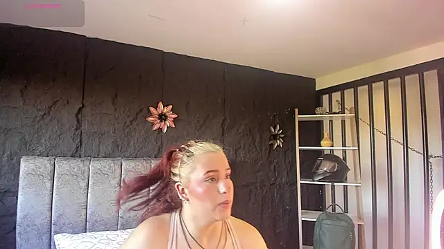 JeanneWilliams online show from July 14, 2026, 12:22 pm