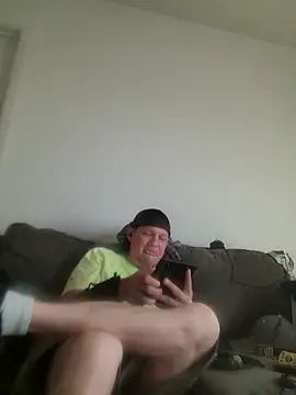 Snapshot of yourMasterisBored chatting on May 15, 2026, 2:02 pm yourMasterisBored online show from May 15, 2026, 2:02 pm