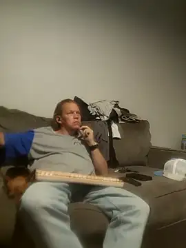 Snapshot of yourMasterisBored chatting on May 28, 2026, 2:53 am yourMasterisBored online show from May 28, 2026, 2:53 am