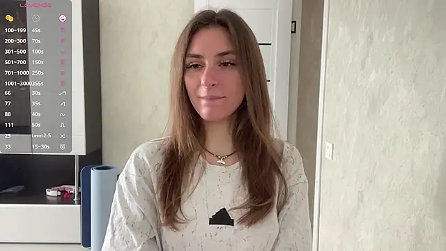 Moonstarisrares online show from July 13, 2026, 8:06 am