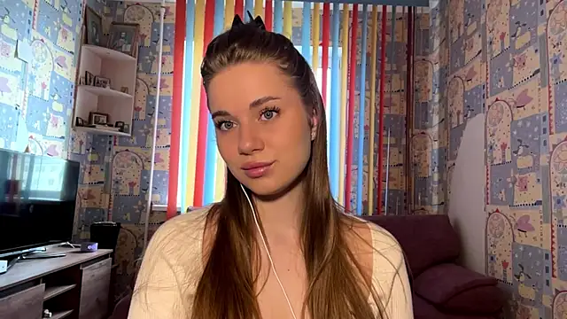 Snapshot of Miss_Blessnyth chatting on May 14, 2026, 6:09 am Miss Blessnyth online show from May 14, 2026, 6:09 am