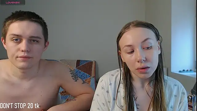 MikeXEmilia online show from May 31, 2026, 7:37 am