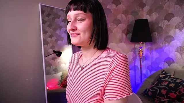 Velvet Lily online show from March 24, 2026, 8:47 pm
