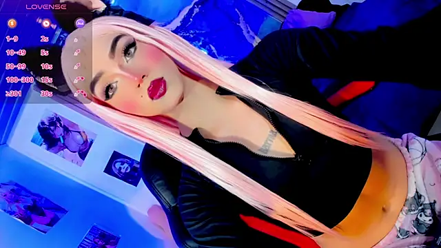 blonde queen- online show from June 3, 2026, 7:30 pm