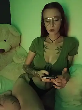 inkedizzie online show from March 25, 2026, 6:52 am