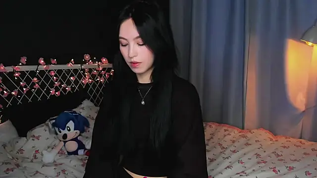 Snapshot of lizaa_breeze chatting on May 17, 2026, 4:36 pm lizaa breeze online show from May 17, 2026, 4:36 pm