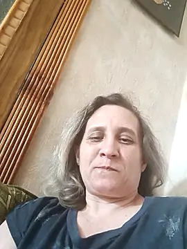 Snapshot of KatieLove133 chatting on May 17, 2026, 12:23 pm KatieLove133 online show from May 17, 2026, 12:23 pm