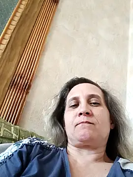 Snapshot of KatieLove133 chatting on June 14, 2026, 11:23 am KatieLove133 online show from June 14, 2026, 11:23 am