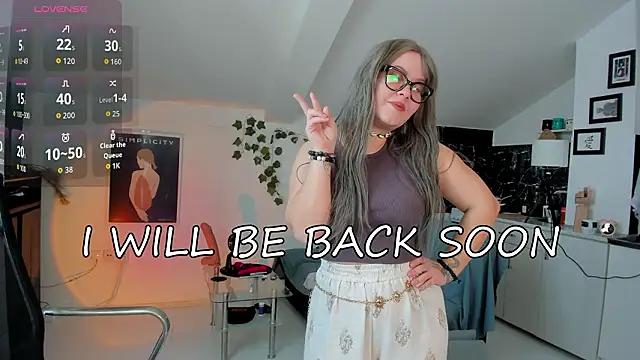 VexaVeylish online show from March 19, 2026, 12:42 pm