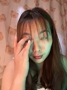 Milik-1022 online show from March 31, 2026, 3:23 pm