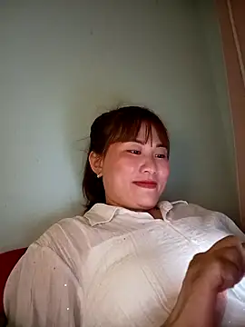 Lucxy-ki6 online show from June 1, 2026, 1:13 pm