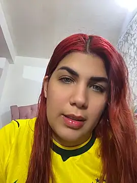 Hopeluna online show from June 7, 2026, 12:04 am
