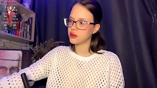 SarahHunnye online show from March 28, 2026, 12:21 am