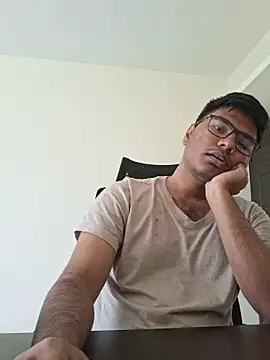 Snapshot of Sanjaypussyfuk chatting on June 19, 2026, 8:29 am Sanjaypussyfuk online show from June 19, 2026, 8:29 am