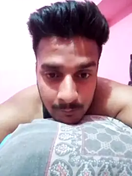 Snapshot of Decentlover67 chatting on May 25, 2026, 6:58 pm Decentlover67 online show from May 25, 2026, 6:58 pm