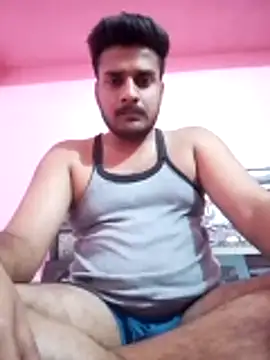 Snapshot of Decentlover67 chatting on May 27, 2026, 5:10 pm Decentlover67 online show from May 27, 2026, 5:10 pm