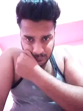 Snapshot of Decentlover67 chatting on May 30, 2026, 3:25 am Decentlover67 online show from May 30, 2026, 3:25 am