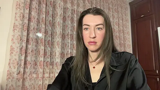 Julia182 online show from March 17, 2026, 7:28 pm