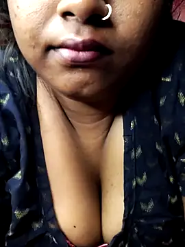 hotmiki online show from May 2, 2026, 1:43 am
