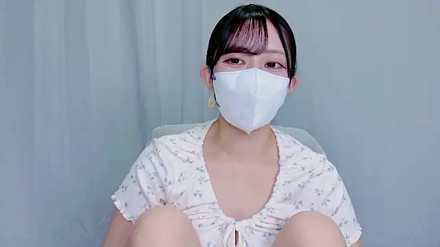 Snapshot of Sakura_sweety_ chatting on April 25, 2026, 6:05 am Sakura sweety online show from April 25, 2026, 6:05 am