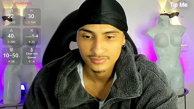 nico twink7 online show from March 20, 2026, 12:10 pm