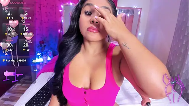 BiancaBooty online show from June 17, 2026, 9:01 am