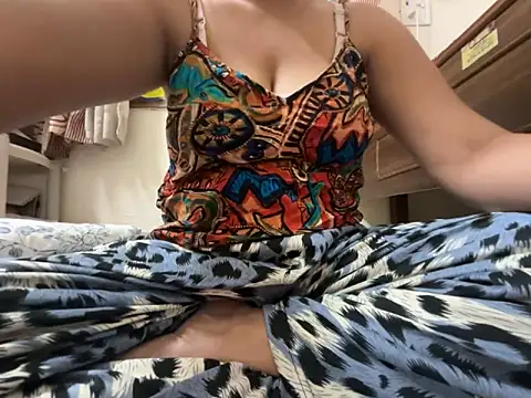 Snapshot of Noor_Sexy02 chatting on June 8, 2026, 2:23 am Noor Sexy02 online show from June 8, 2026, 2:23 am