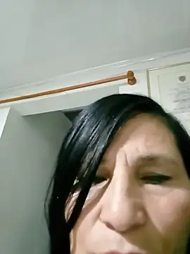 Snapshot of Ladygreeneyes chatting on June 5, 2026, 1:34 am Ladygreeneyes online show from June 5, 2026, 1:34 am