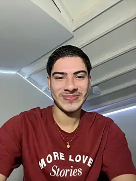 Snapshot of ApoloGray__ chatting on May 20, 2026, 8:15 pm ApoloGray online show from May 20, 2026, 8:15 pm