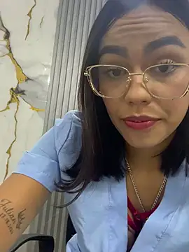 daniela-sexy online show from May 29, 2026, 3:43 pm