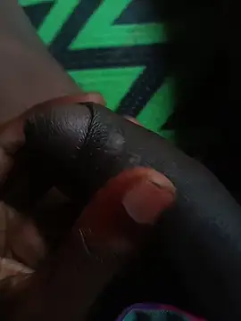 kingcouple89 online show from April 19, 2026, 10:58 am