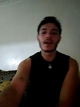 Snapshot of Thewildaliii0 chatting on April 16, 2026, 11:29 pm Thewildaliii0 online show from April 16, 2026, 11:29 pm