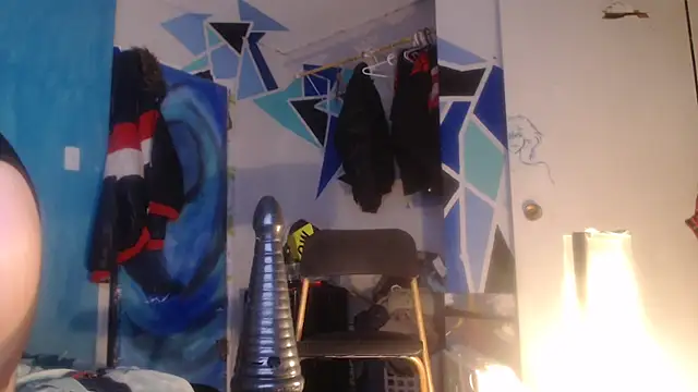 Snapshot of punkyslut69 chatting on April 15, 2026, 9:49 am punkyslut69 online show from April 15, 2026, 9:49 am