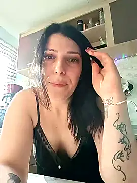 bestwoman  online show from March 17, 2026, 7:01 am